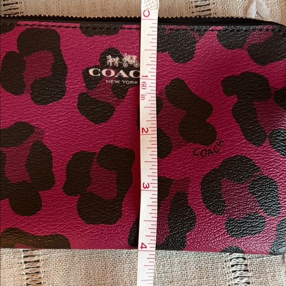 Coach Corner Zip Wristlet in Cranberry and Black Leopard Print - Picture 9 of 10